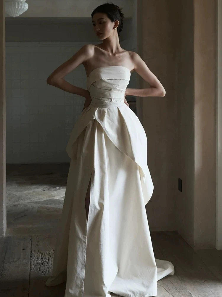 Buyishang Chic A Line Strapless Sleeveless White Satin Slit Wedding Dresses dress for wedding